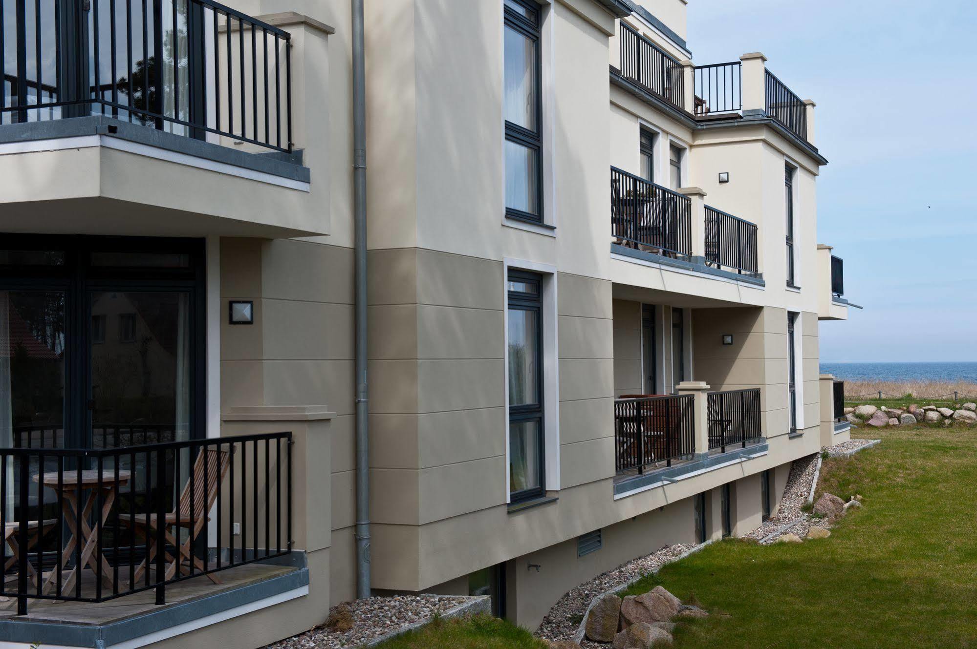 Aparthotel Ostseeperle Glowe - Schoen Gestrandet Exterior photo